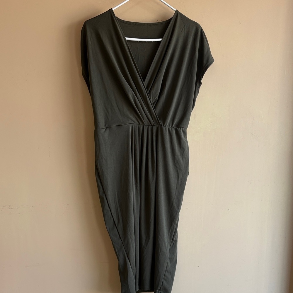 SHEIN Olive Green Garment